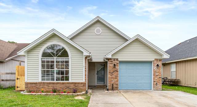 Photo of 3055 Yorktown Cir, Fort Walton Beach, FL 32547
