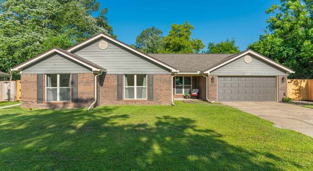 Photo of 430 Northampton Cir, Fort Walton Beach, FL 32547