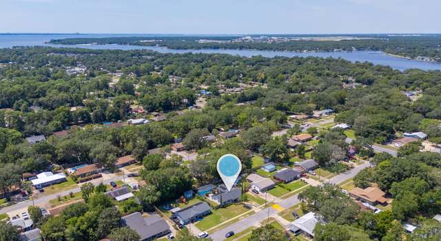 Photo of 310 22Nd St, Niceville, FL 32578