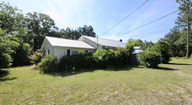 Photo of 977 Bay Ave, Defuniak Springs, FL 32435