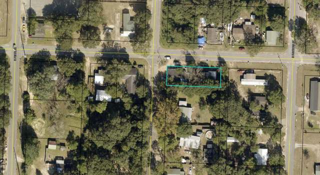 Photo of 401-409 Brock East Ave, Crestview, FL 32539