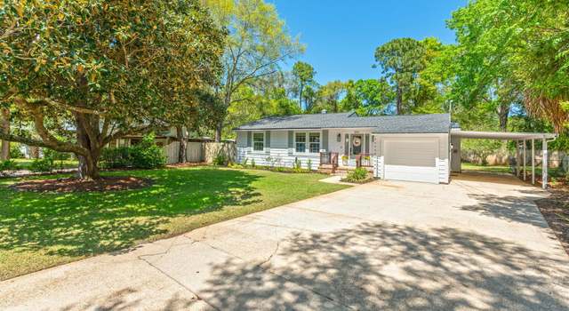 Photo of 224 NE Marshall Dr, Fort Walton Beach, FL 32547