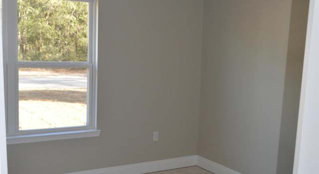 Photo of 411 E Cypress Ave, Crestview, FL 32536