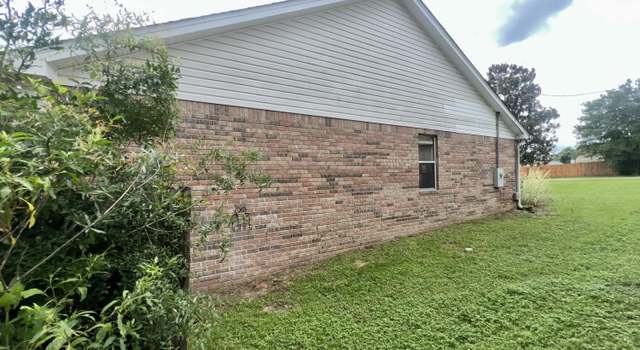 Photo of 4746 Connor Dr, Crestview, FL 32539