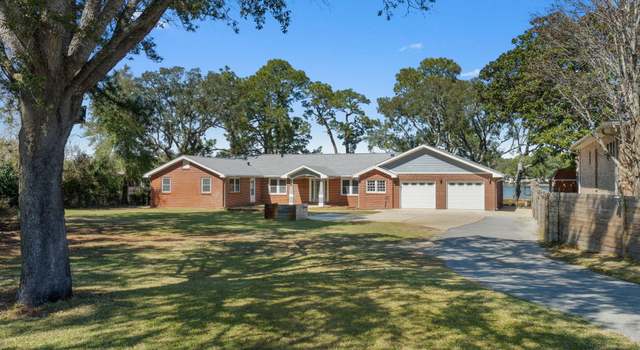 Photo of 224 Girard Ave, Fort Walton Beach, FL 32548
