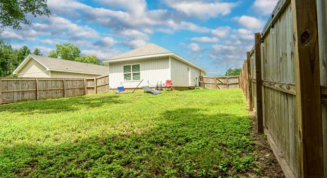 Photo of 8053 Fourth St, Laurel Hill, FL 32567