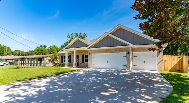 Photo of 35 NW Highland Dr, Fort Walton Beach, FL 32548