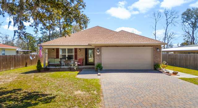 Photo of 340 Palmetto Ave, Freeport, FL 32439