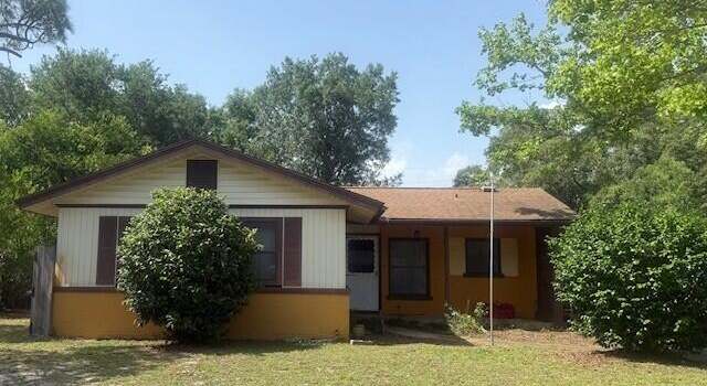 Photo of 327 SW VISTA St, Fort Walton Beach, FL 32548