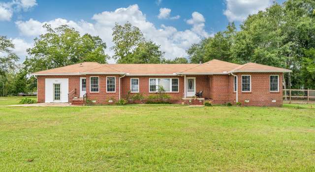 Photo of 1953 6th Street St, Florala, AL 36442