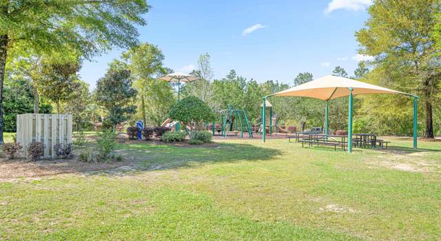 Photo of 634 Red Fern Rd, Crestview, FL 32536