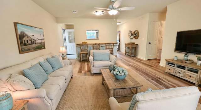 Photo of 61 NW Silva Dr, Fort Walton Beach, FL 32548
