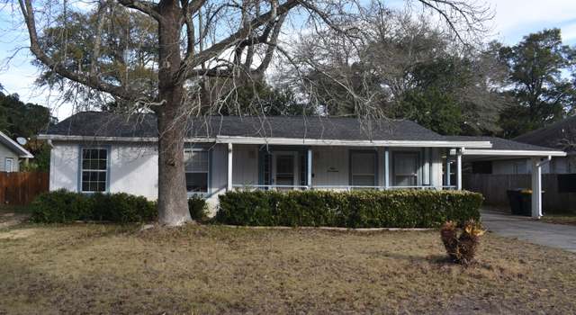Photo of 117 NW Baker Ave, Fort Walton Beach, FL 32548