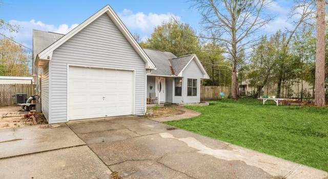 Photo of 131 E Walker Cir, Crestview, FL 32539