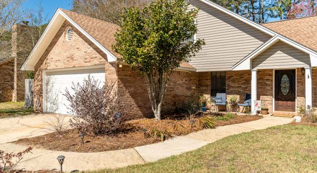 Photo of 806 Overbrook Dr, Fort Walton Beach, FL 32547