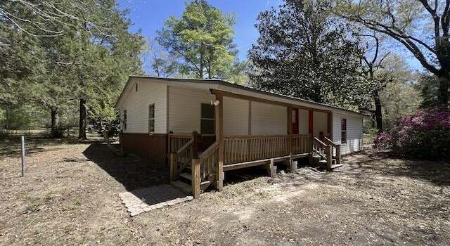 Photo of 8106 County Line Rd, Laurel Hill, FL 32567