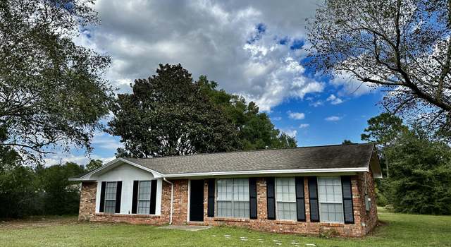 Photo of 6195 Old Hickory Rd, Crestview, FL 32539