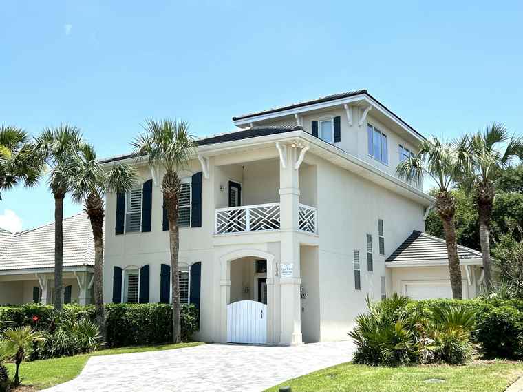 Photo of 134 Cayman Cv Destin, FL 32541