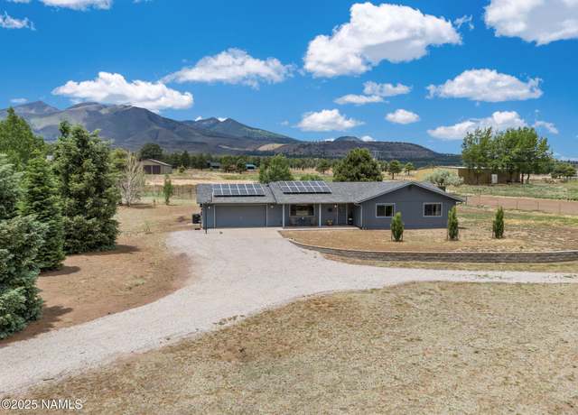Property at 5545 E Atkinson Rd, Flagstaff, AZ 86004, 3 beds, 2 baths