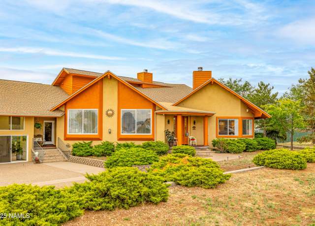 Property at 10076 Roan Rd, Flagstaff, AZ 86004, 3 beds, 2.5 baths