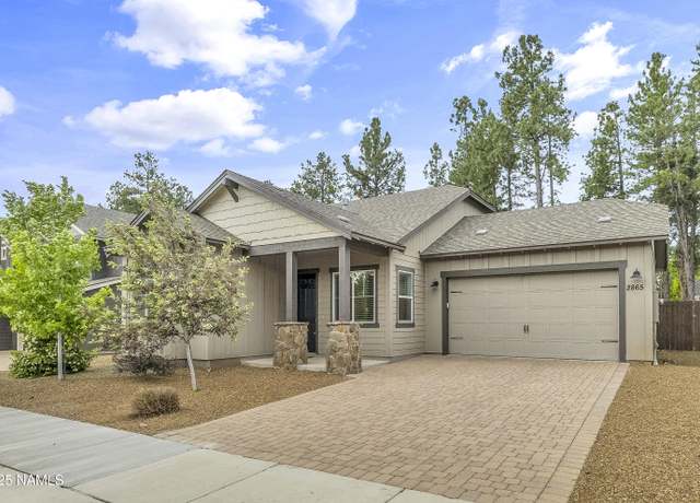 Property at 2865 W Alamo Dr, Flagstaff, AZ 86001, 3 beds, 2 baths