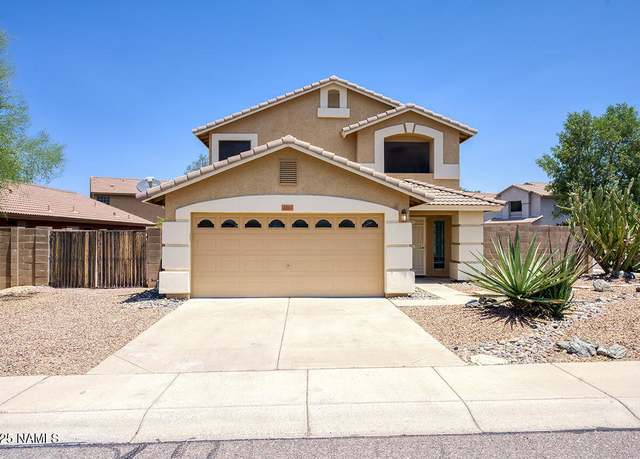 Property at 2210 E Paraiso Dr, Phoenix, AZ 85024, 3 beds, 2.5 baths