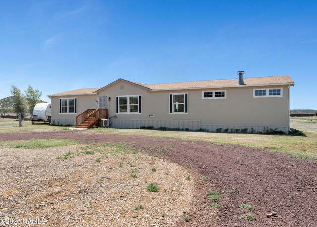 Property at 13070 Townsend Winona Rd, Flagstaff, AZ 86004, 3 beds, 2 baths