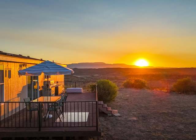 Property at 4615 Lazy Lariat Ln, Lake Montezuma, AZ 86342, 4 beds, 2 baths