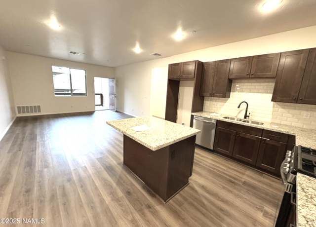 Property at 1650 E Ponderosa Pkwy Unit 7-232, Flagstaff, AZ 86001, 3 beds, 2 baths