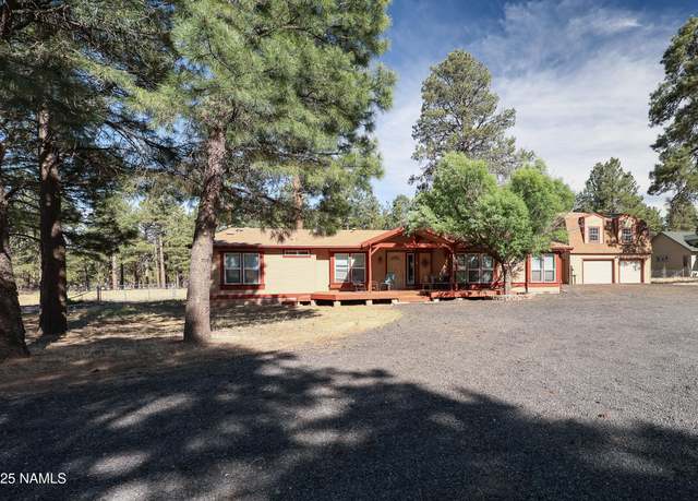 Property at 7825 Easy St, Flagstaff, AZ 86004, 3 beds, 2.5 baths