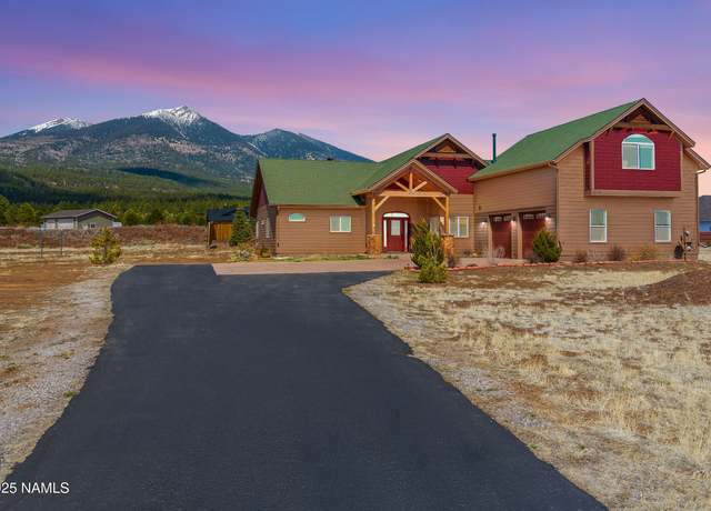 Property at 8725 Chimney Springs Trl, Flagstaff, AZ 86001, 4 beds, 2.5 baths