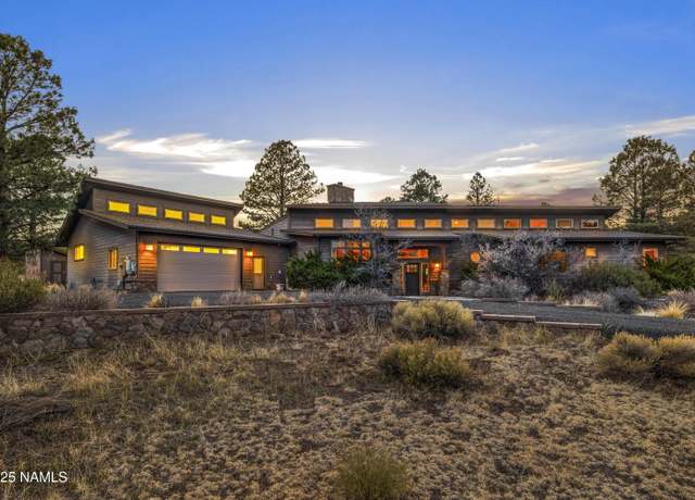Property at 8080 Winchester Dr, Flagstaff, AZ 86004, 4 beds, 3 baths