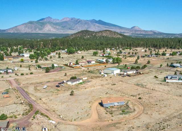 Property at 7709 E Majestic Mountain Ln, Flagstaff, AZ 86004, 3 beds, 2 baths
