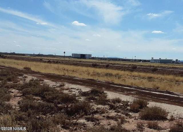 Property at 02 Santa Fe Dr, Winslow, AZ 86047