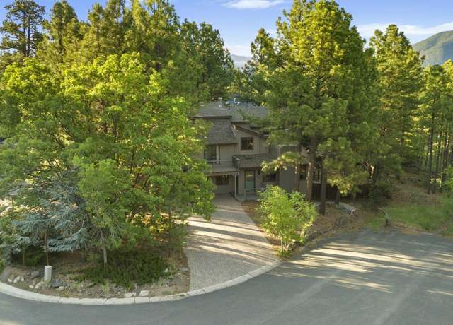 Property at 890 E David Dr, Flagstaff, AZ 86001, 6 beds, 4.5 baths