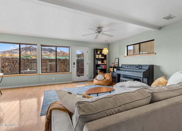 Property at 3056 W Easterday Ln, Flagstaff, AZ 86001, 3 beds, 2.5 baths