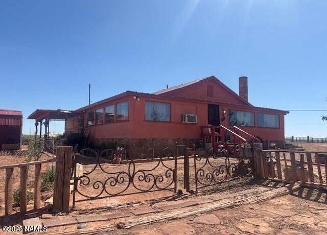 Property at 101 S Desert Hill Rd, Winslow, AZ 86047, 3 beds, 1 bath