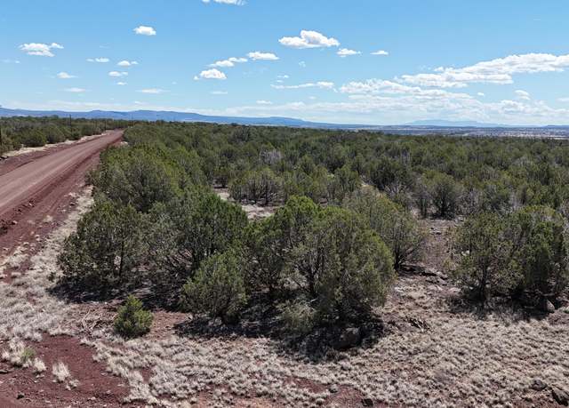 Property at 3288/3236 W Cumberland Rd, Williams, AZ 86046