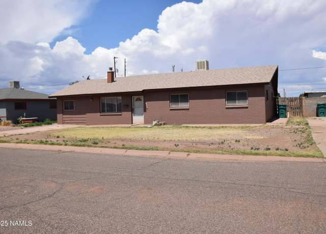 Property at 601 N Cottonwood Ave, Winslow, AZ 86047, 3 beds, 2 baths