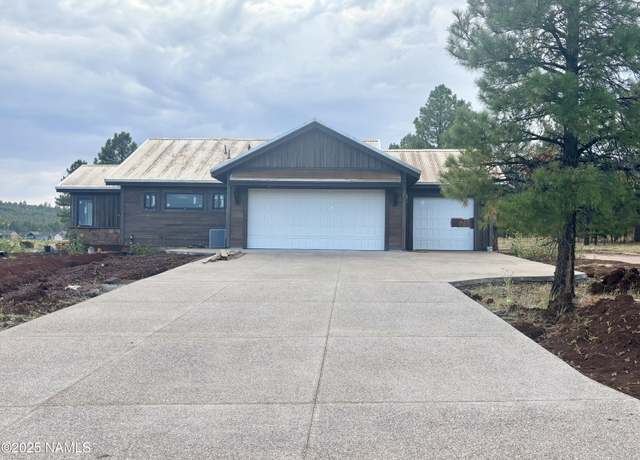 Property at 2811 Bogey Dr, Williams, AZ 86046, 4 beds, 2.5 baths