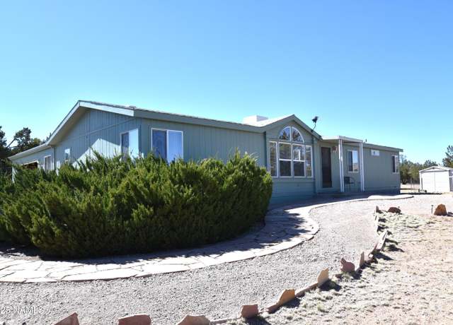 Property at 26360 W Solano Dr, Seligman, AZ 86337, 4 beds, 2 baths