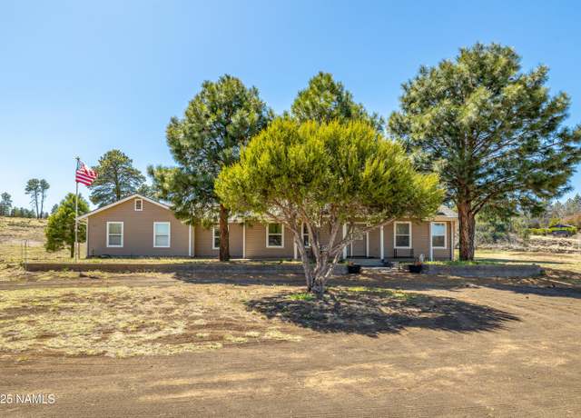 Property at 7855 Fawn Run Rd, Flagstaff, AZ 86004, 4 beds, 2 baths