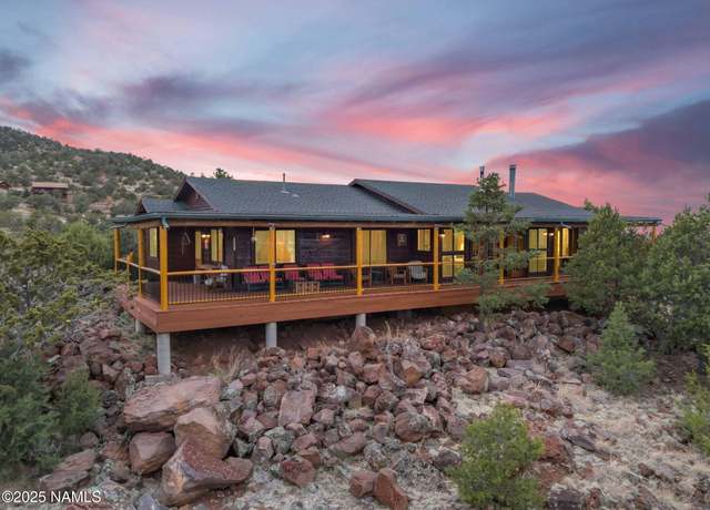 Property at 7634 N Trails End Dr, Williams, AZ 86046, 3 beds, 2 baths