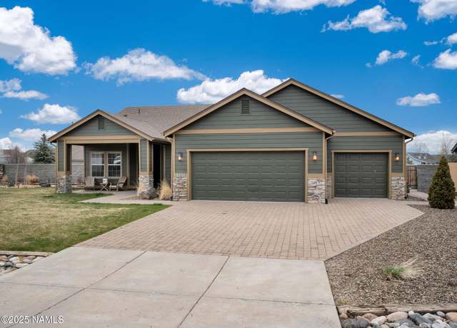 Property at 4323 Deer Springs Dr, Bellemont, AZ 86015, 3 beds, 2 baths