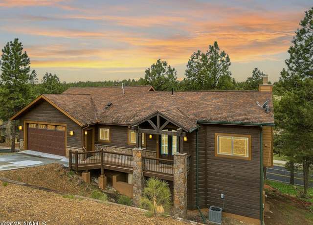 Property at 1141 N Worthington Pl, Flagstaff, AZ 86001, 4 beds, 2.5 baths