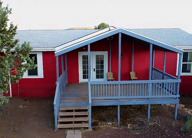 Property at 424 E Greenbrier Dr, Williams, AZ 86046, 3 beds, 2 baths