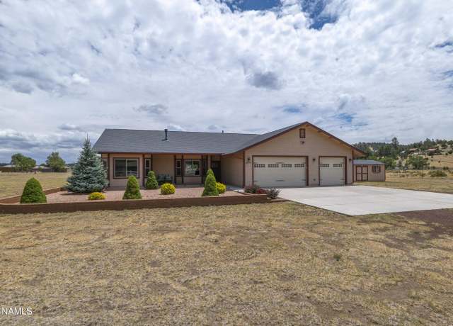 Property at 9255 Stardust Trl, Flagstaff, AZ 86004, 3 beds, 2 baths