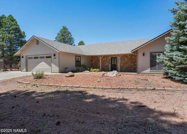 Property at 8200 Remington Dr, Flagstaff, AZ 86004, 4 beds, 3 baths