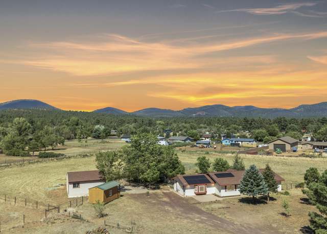 Property at 6165 Jerri Lyn Ln, Flagstaff, AZ 86004, 3 beds, 2 baths