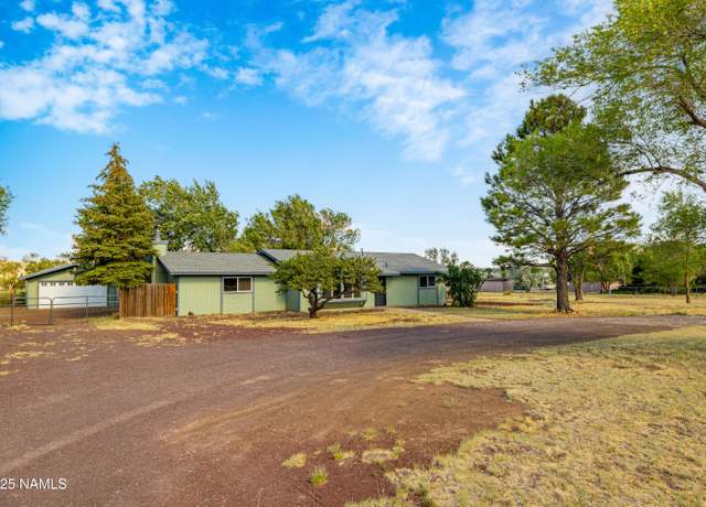 Property at 8755 Marys Dr, Flagstaff, AZ 86004, 3 beds, 2 baths